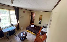 Aruba Backpackers